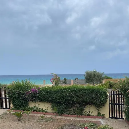 Gioia * Solanas (Cagliari)